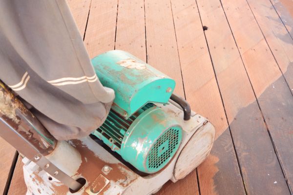 Cedar Deck Sanding in Gig Harbor